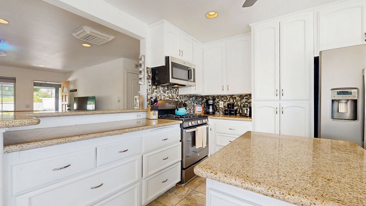 Photo of Kitchen in Desert Park Estates