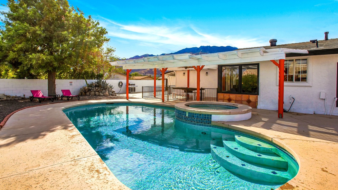 Photo of Outdoor in Desert Park Estates
