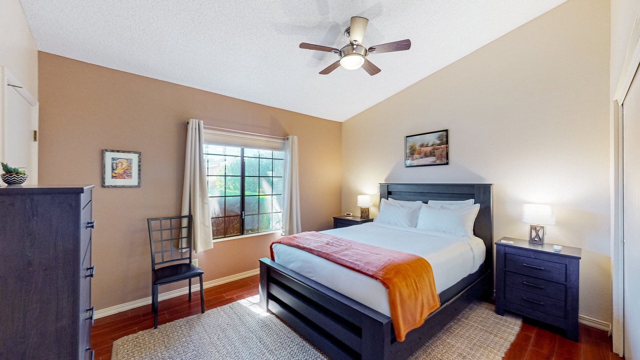 Photo of Bedroom in Saddlebrooke