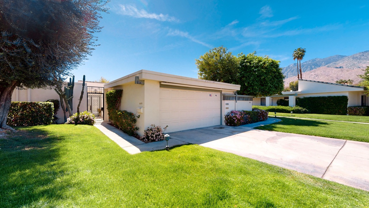Photo of Outdoor in Sunrise Villas