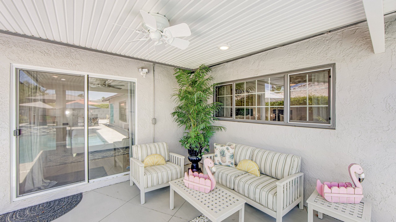 Photo of Patio Balcony in Desert Park Estates