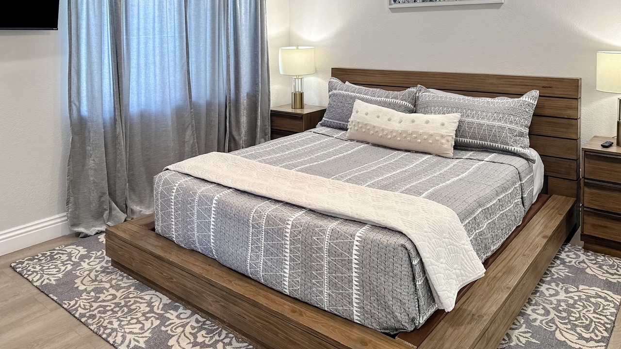 Photo of Bedroom in Desert Park Estates