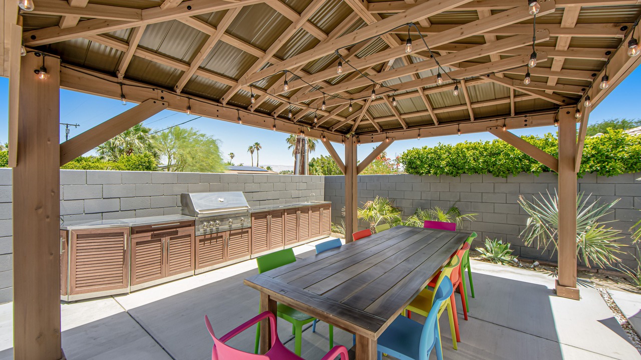 Photo of Outdoor in Desert Park Estates