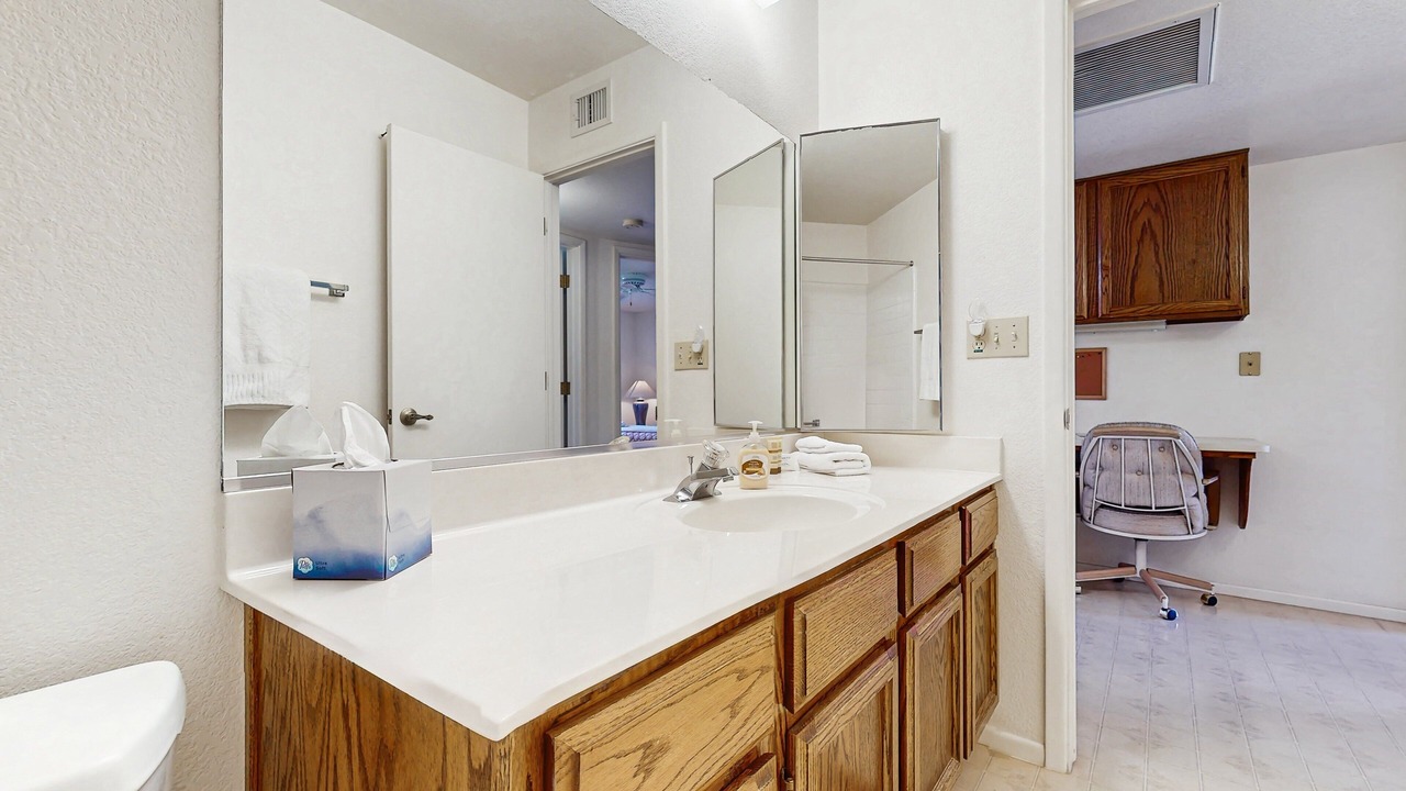 Photo of Bathroom in Sunland Village East