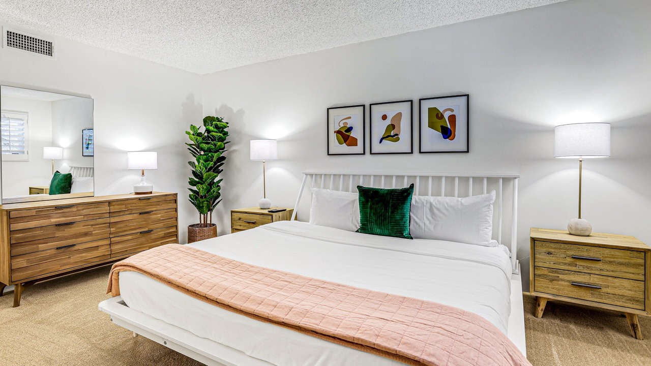 Photo of Bedroom in Twin Palms