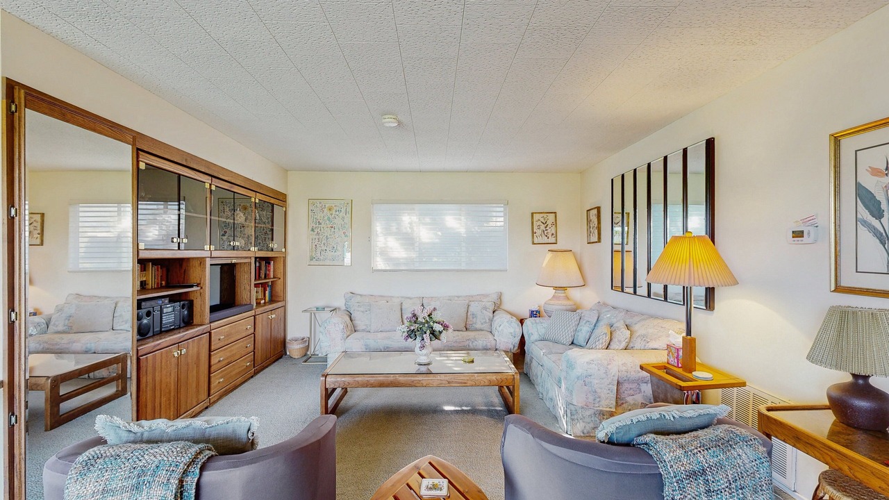 Photo of Livingroom in Araby Commons