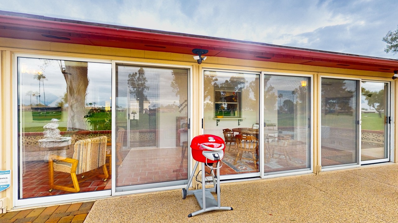 Photo of Patio Balcony in Sunland Village