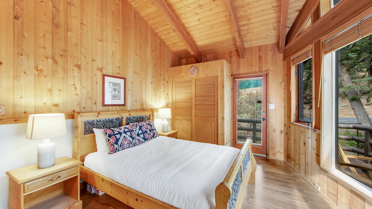 Photo of Bedroom in Fern Valley