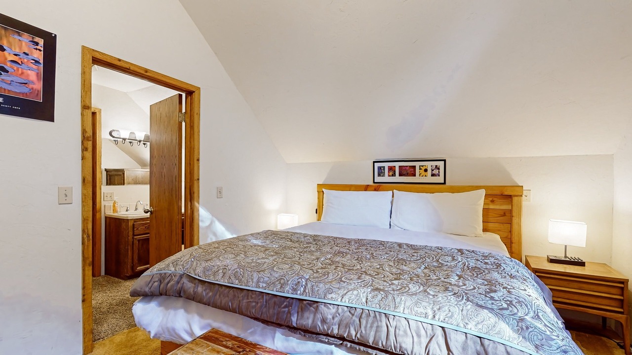 Photo of Bedroom in Fern Valley