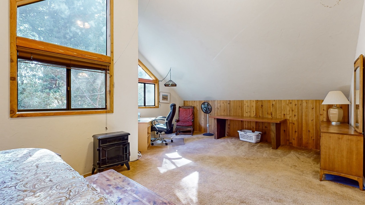 Photo of Bedroom in Fern Valley