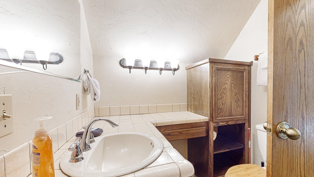 Photo of Bathroom in Fern Valley
