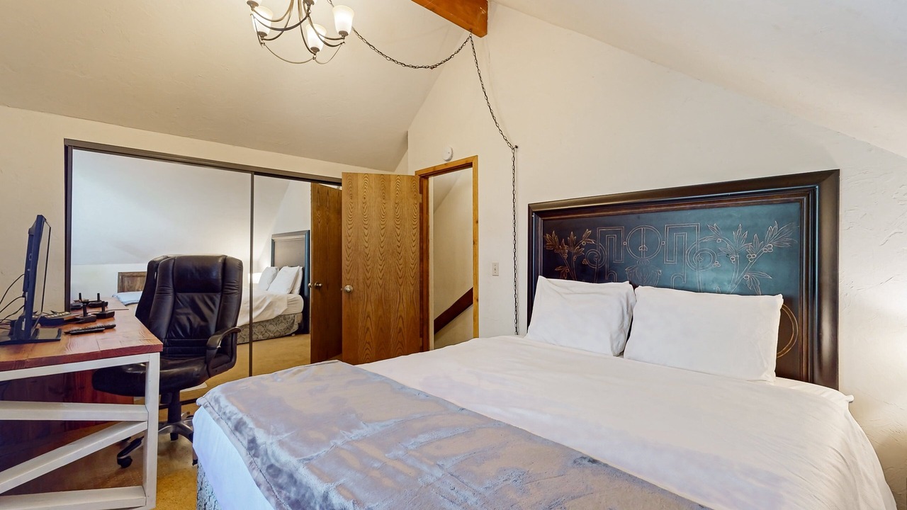 Photo of Bedroom in Fern Valley