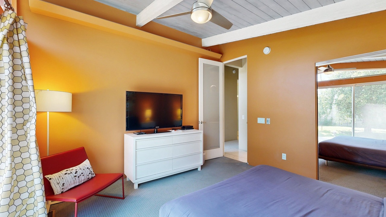 Photo of Bedroom in Twin Palms