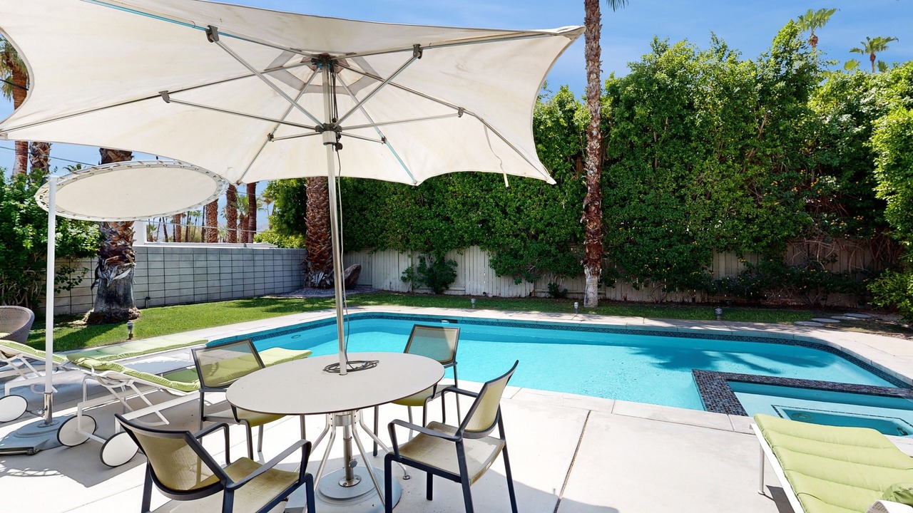 Photo of Outdoor in Twin Palms