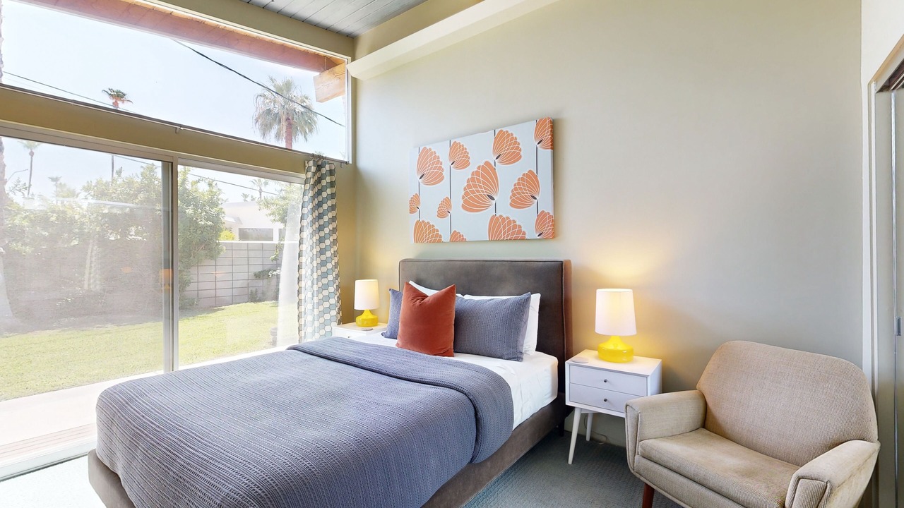 Photo of Bedroom in Twin Palms