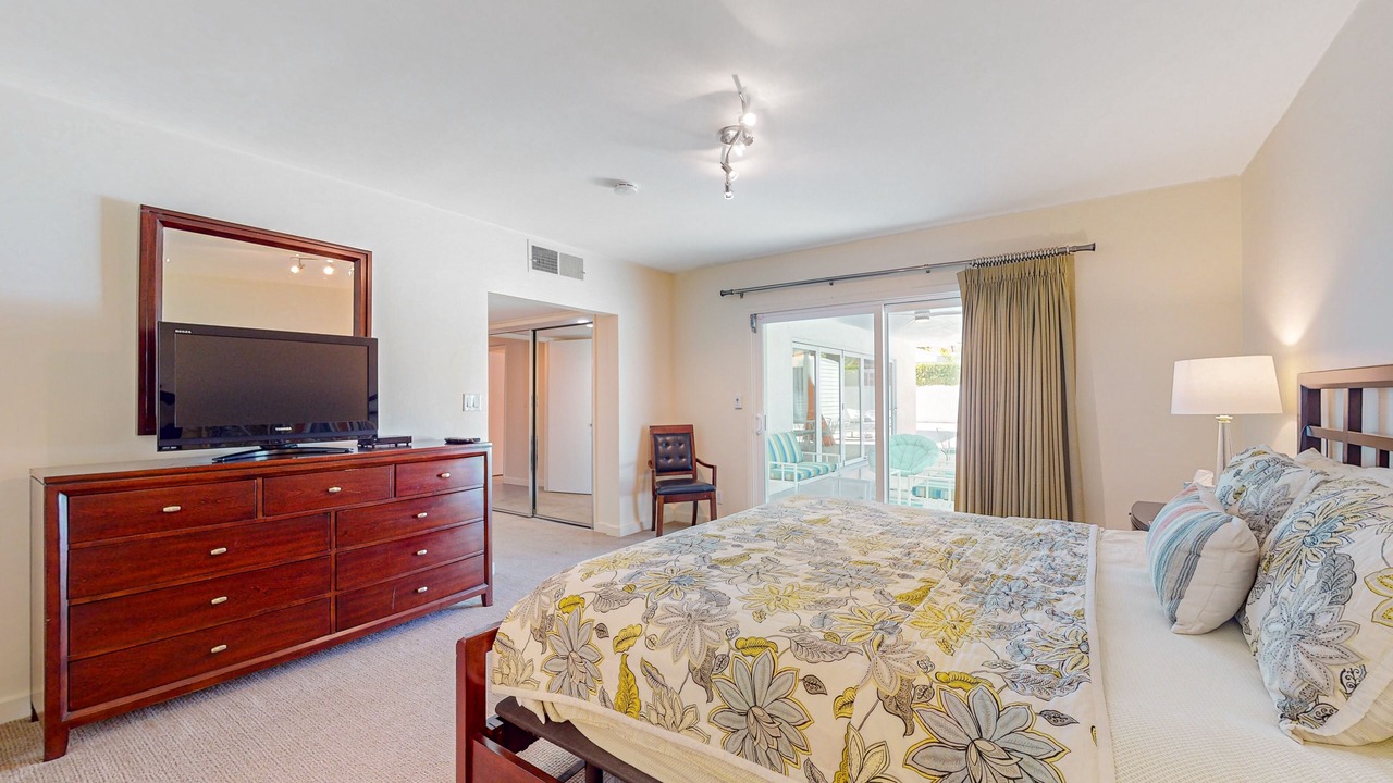 Photo of Bedroom in Twin Palms