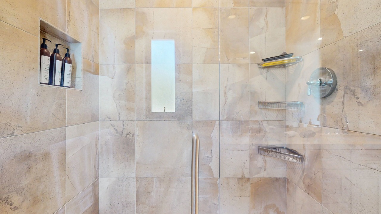 Photo of Bathroom in Araby