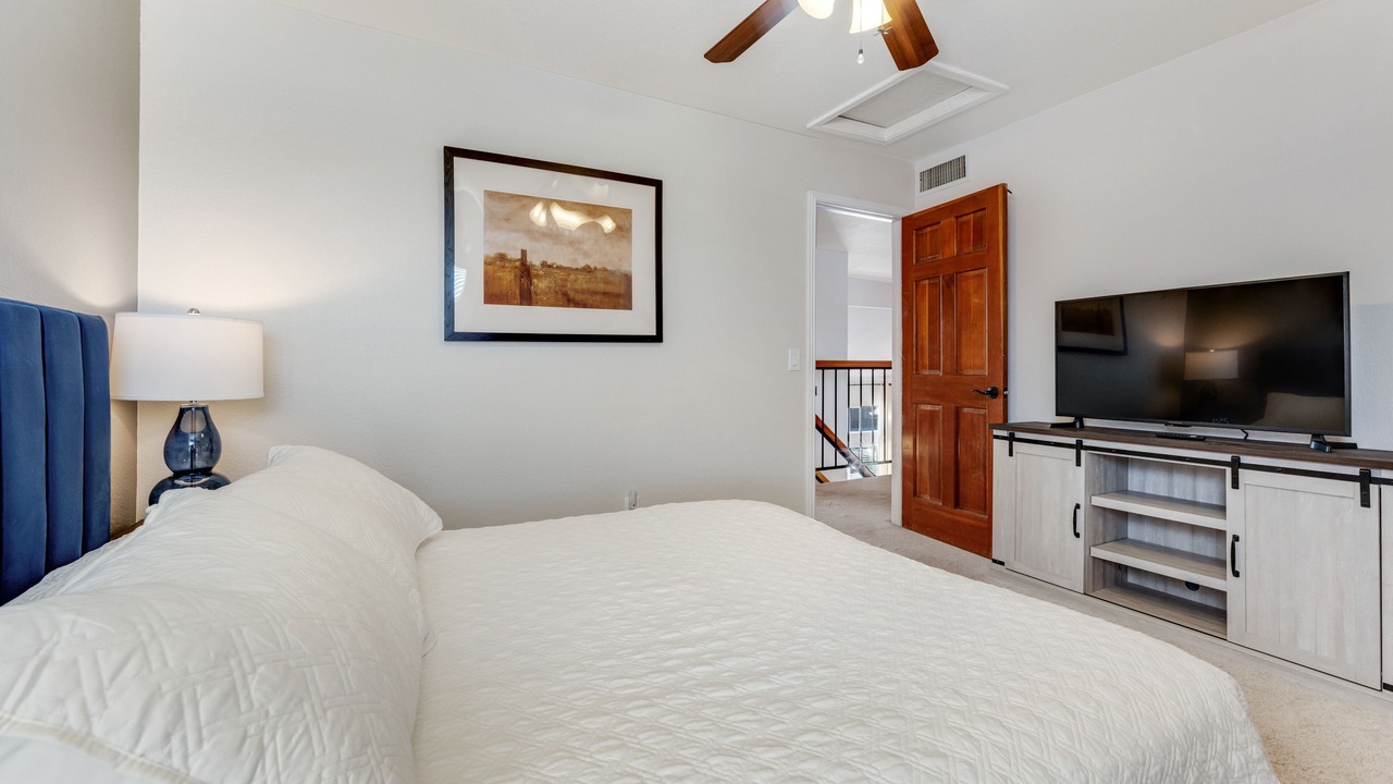 Photo of Bedroom in Foothills