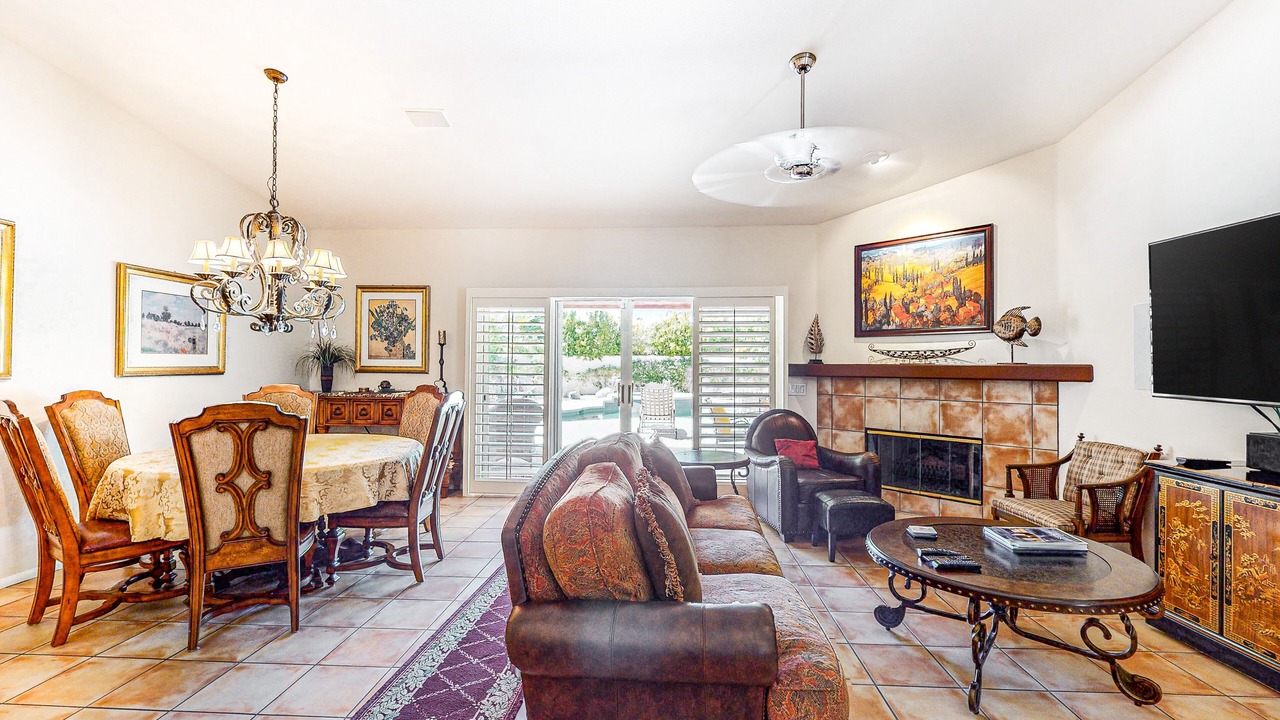 Photo of Livingroom in Cathedral City