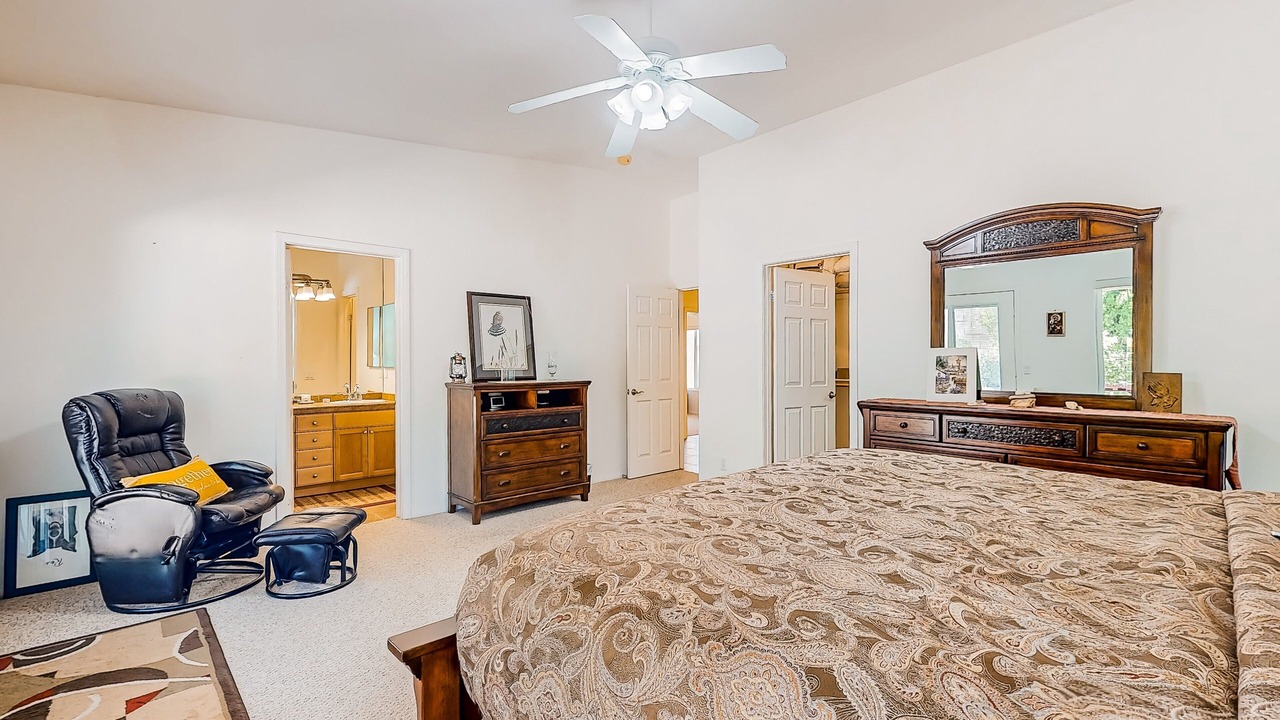 Photo of Bedroom in Desert Hot Springs