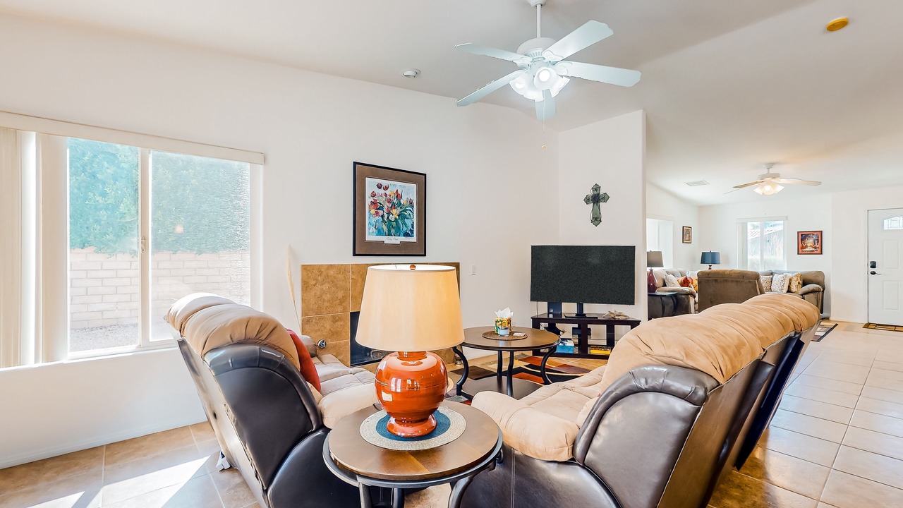 Photo of Livingroom in Desert Hot Springs