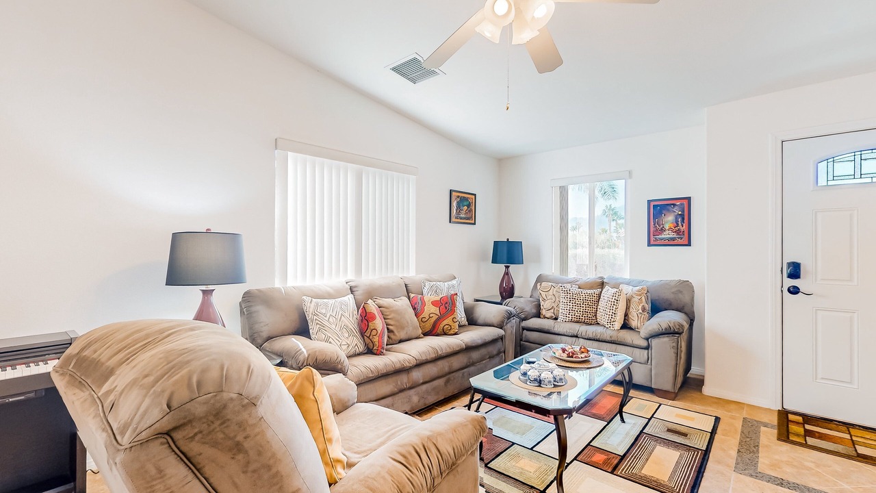 Photo of Livingroom in Desert Hot Springs