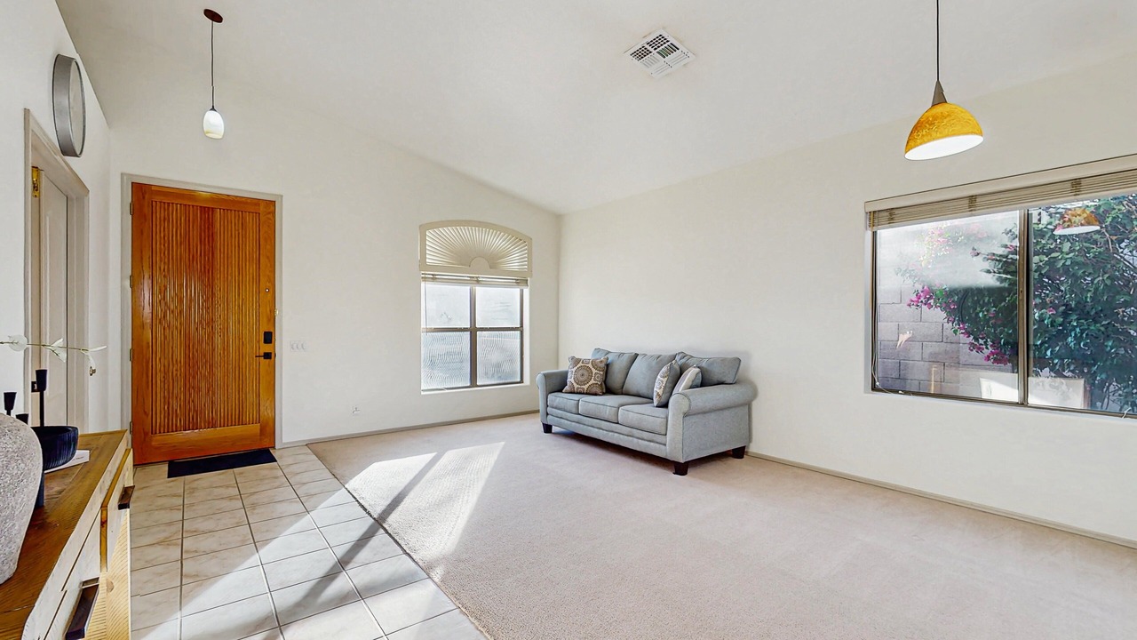 Photo of Livingroom in Foothills