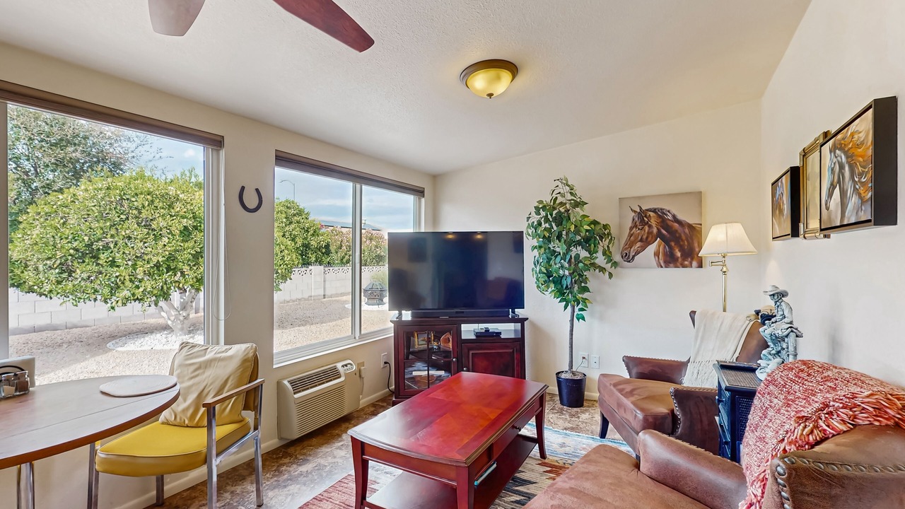 Photo of Livingroom in Sunland Village