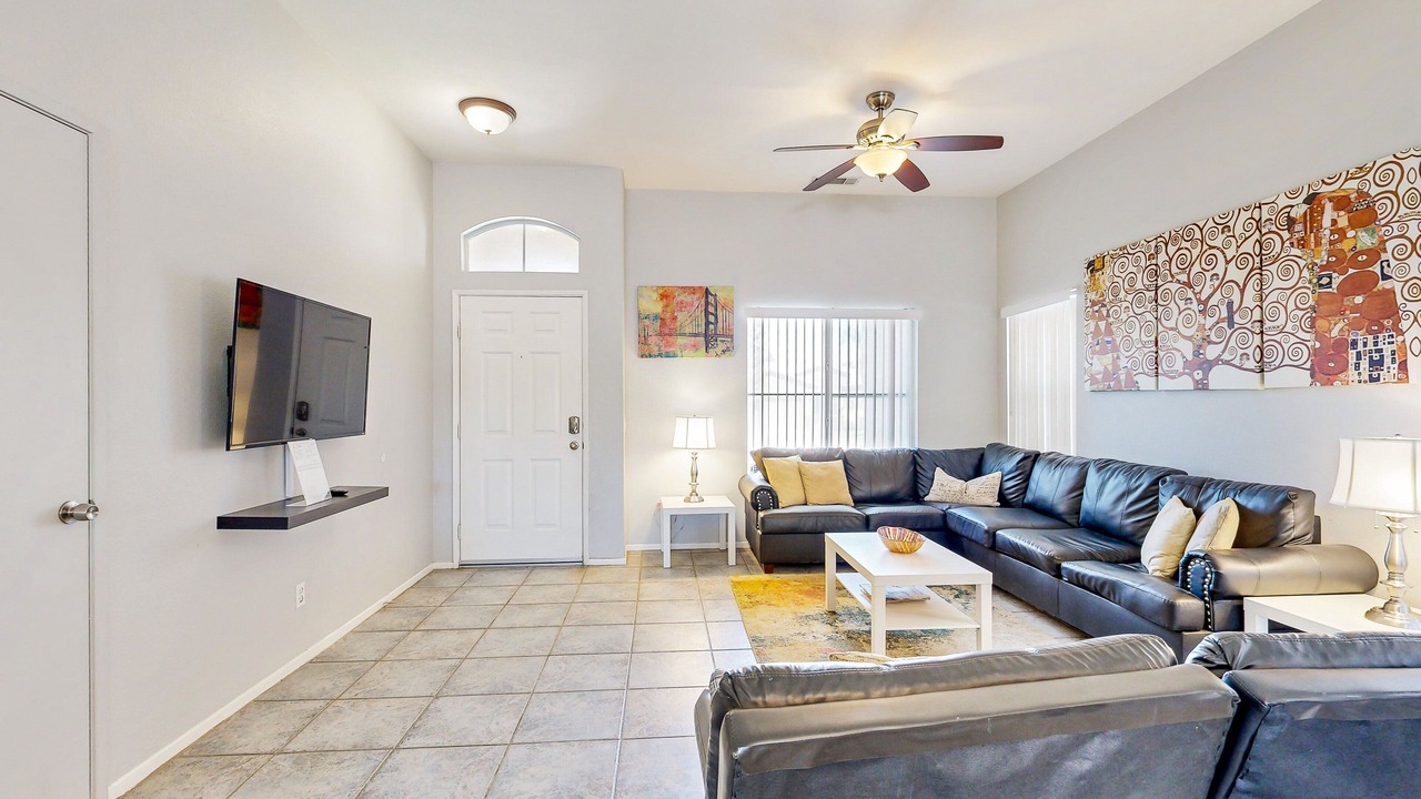 Photo of Livingroom in Cathedral City