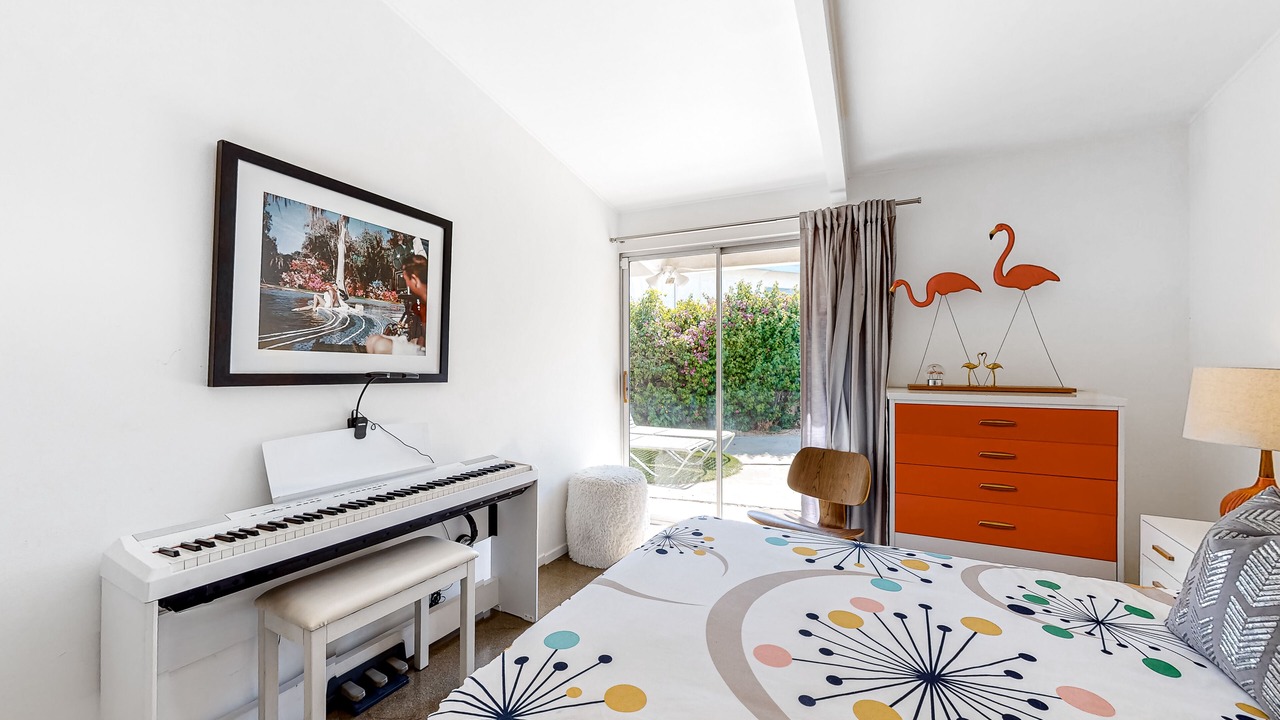 Photo of Bedroom in Twin Palms