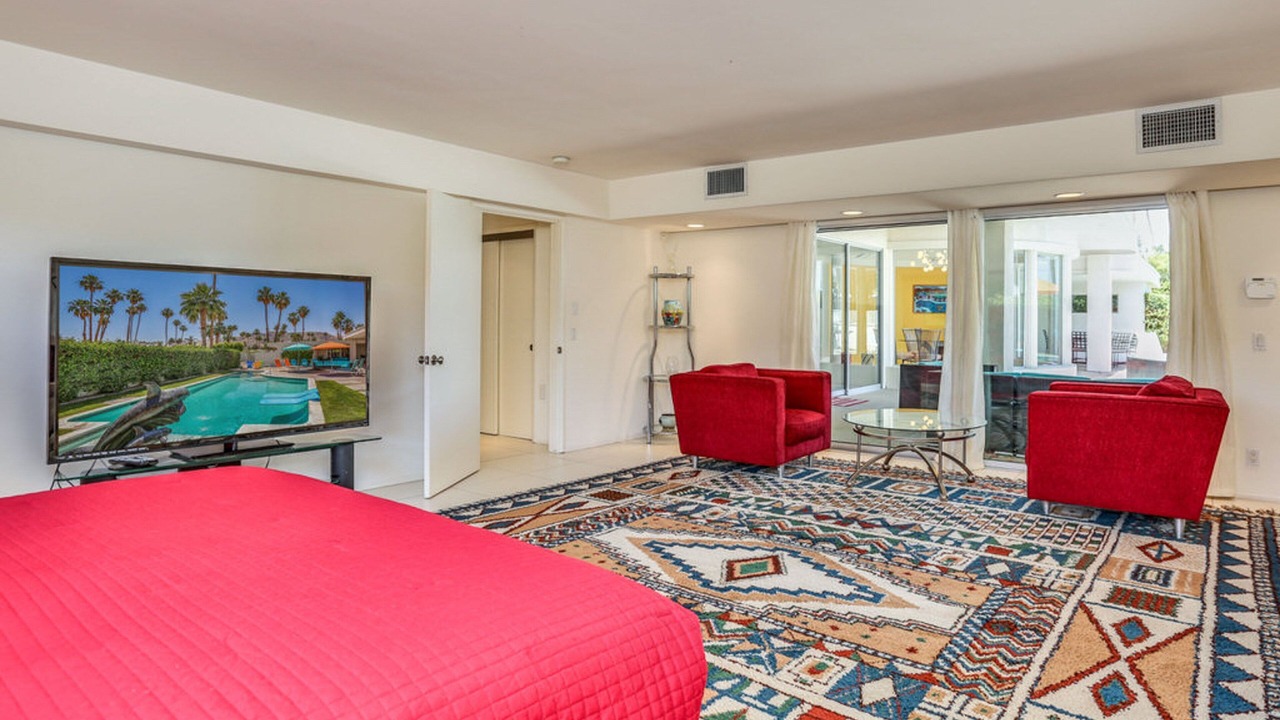 Photo of Bedroom in Twin Palms