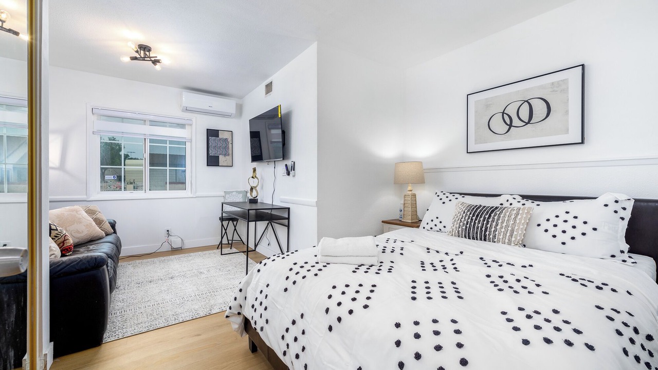 Photo of Bedroom in Walnut Valley