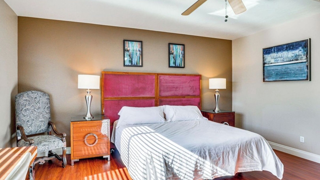 Photo of Bedroom in Sunrise Manor