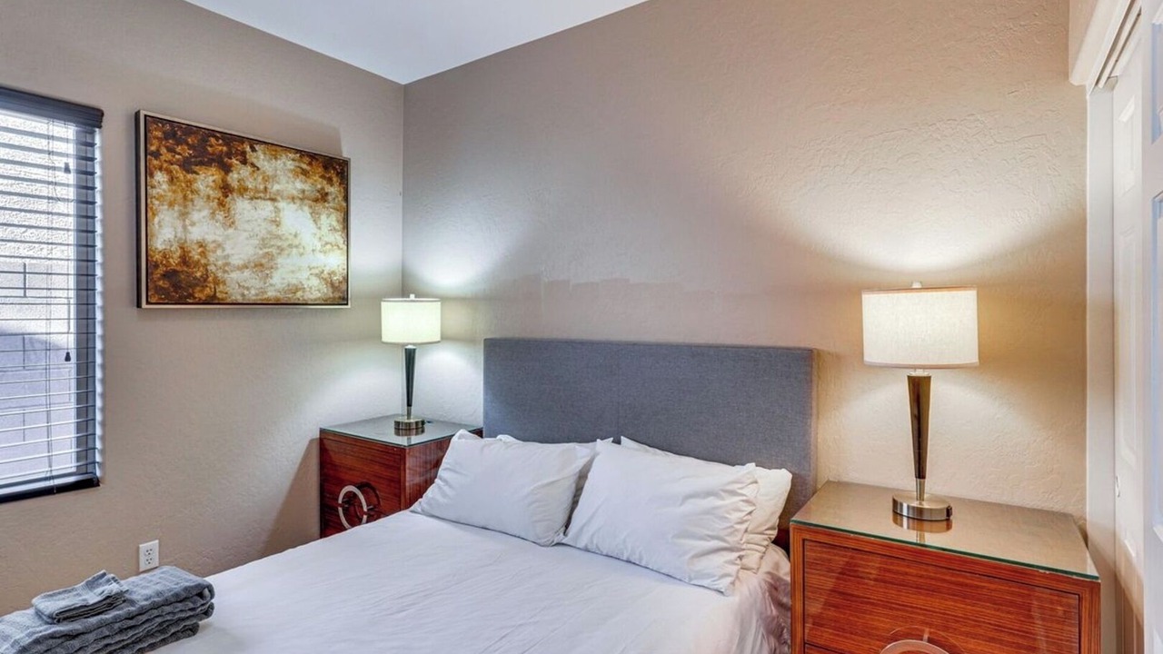 Photo of Bedroom in Sunrise Manor