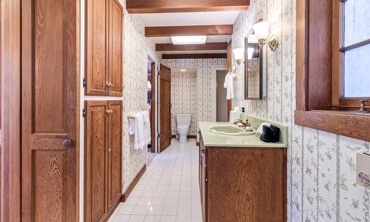 Photo of Bathroom in Carmel Point