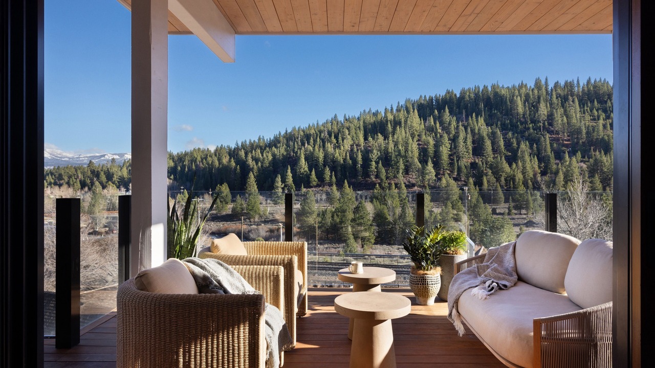 Photo of Patio Balcony in Truckee