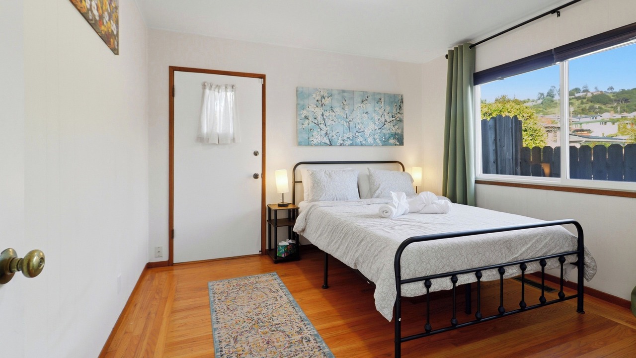Photo of Bedroom in El Cerrito