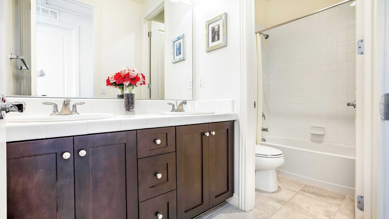 Photo of Bathroom in Lake Forest