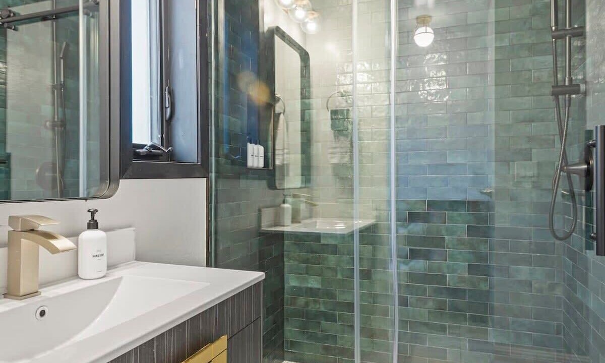 Photo of Bathroom in Colma