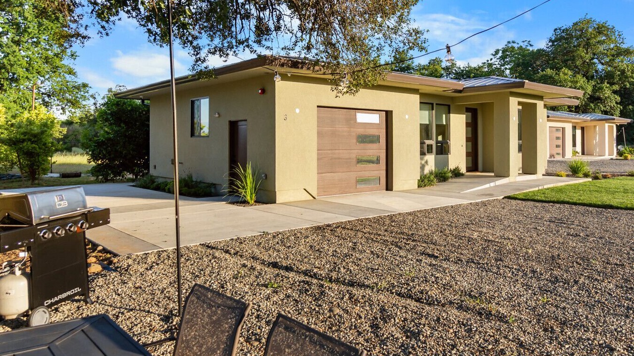 Photo of Outdoor in Pacheco