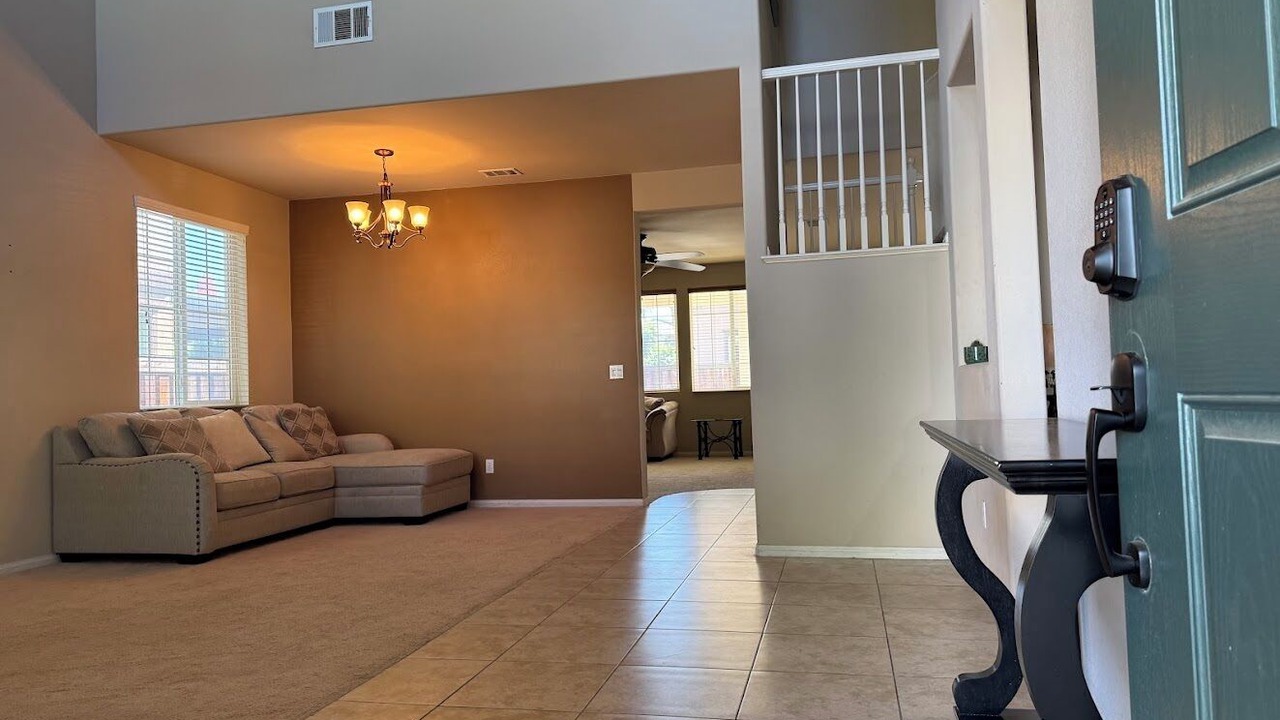 Photo of Livingroom in Menifee