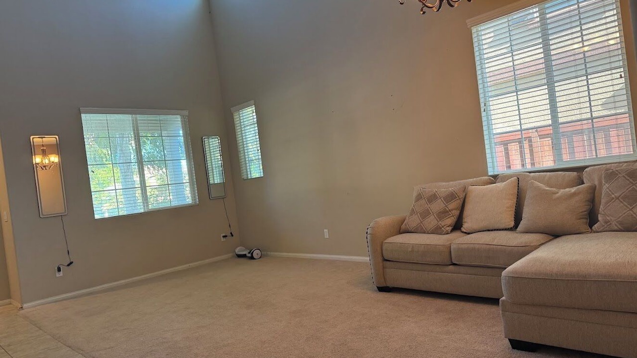 Photo of Livingroom in Menifee