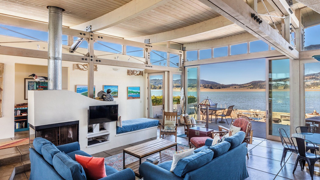Photo of Livingroom in Stinson Beach