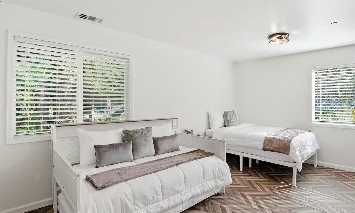 Photo of Bedroom in Guerneville