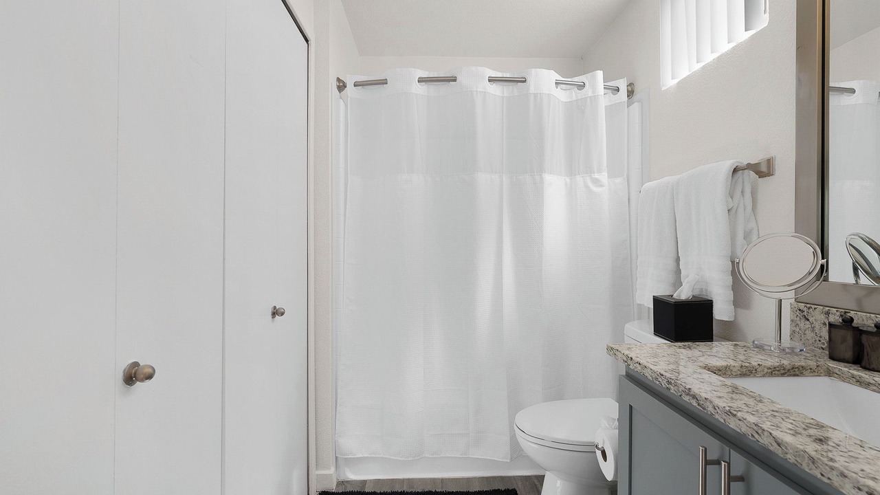 Photo of Bathroom in Alegre Community
