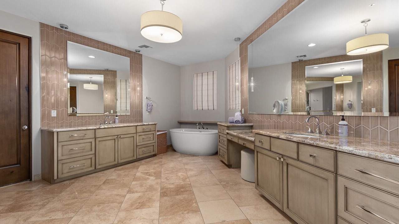Photo of Bathroom in Troon North