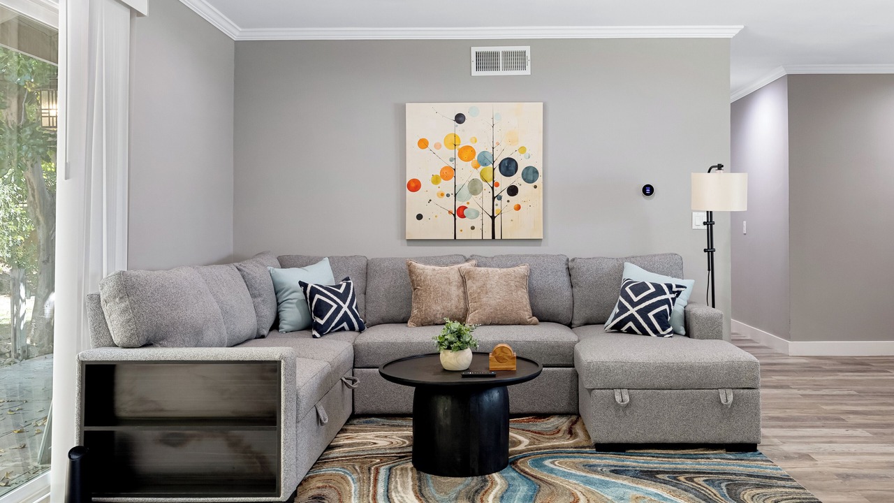 Photo of Livingroom in Yorba Linda