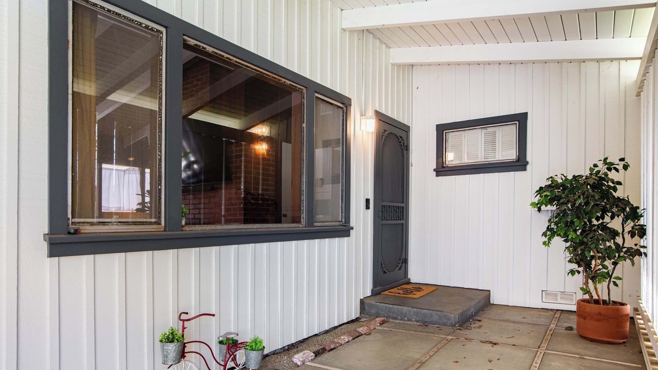 Photo of Outdoor in Central Davis