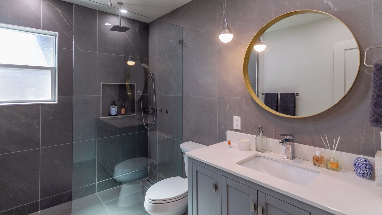 Photo of Bathroom in North and East