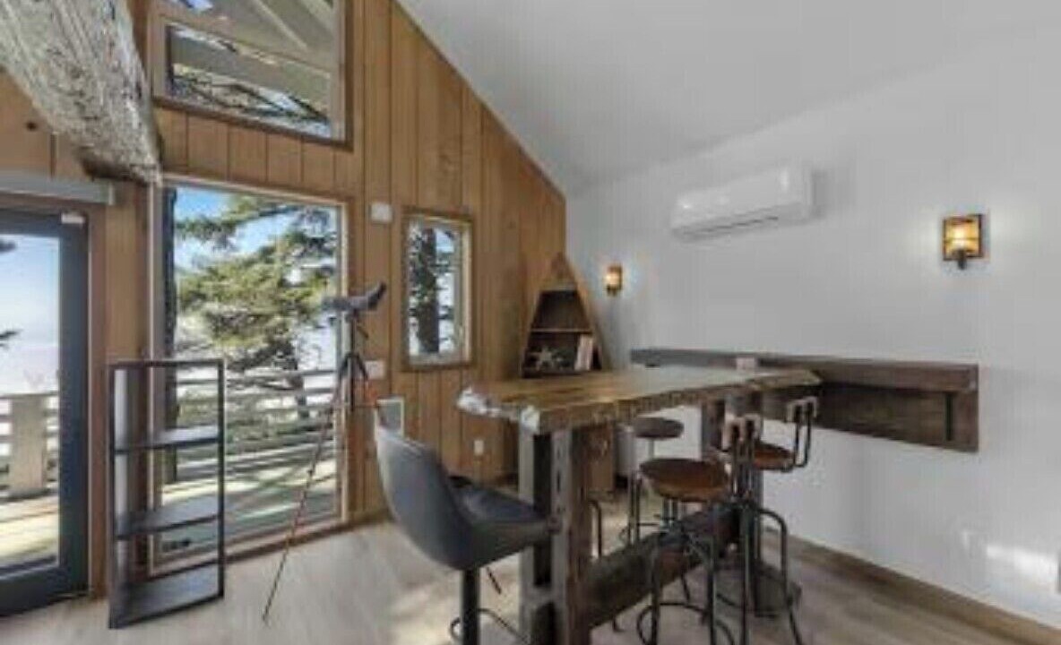 Photo of Livingroom in Gold Beach